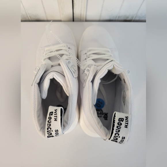 NWOB Dr. Martens Combs Platform Boot - White 10 - Picture 6 of 8